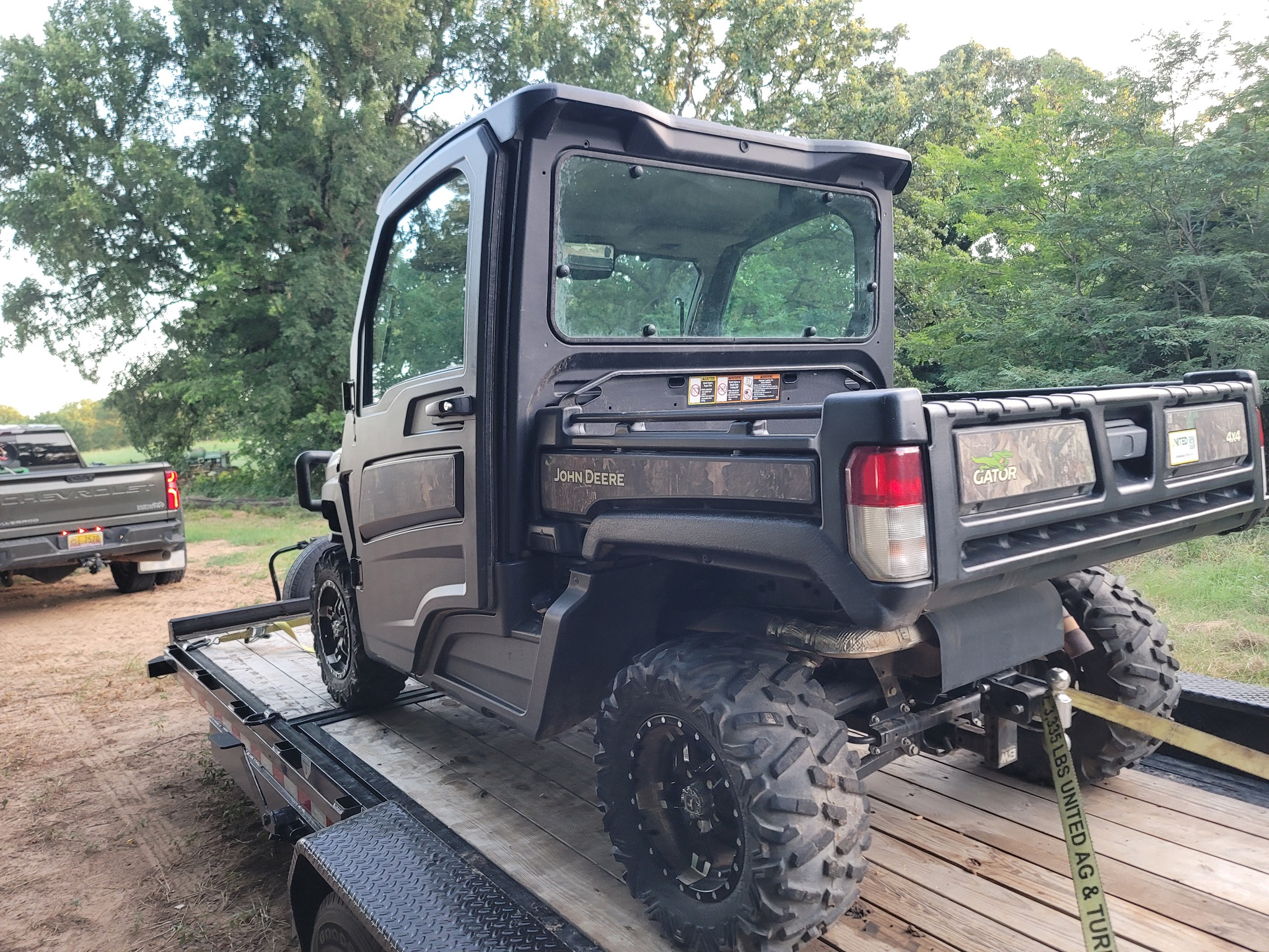 2022 John Deere XUV 835R Image 10