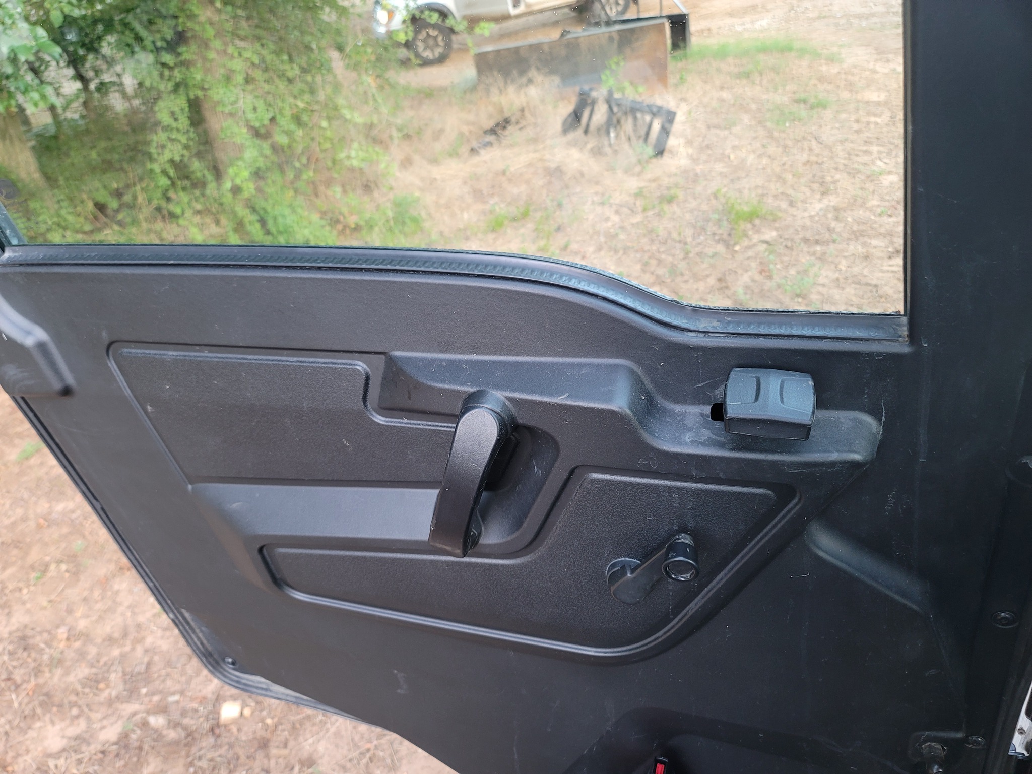 2022 John Deere XUV 835R Image 26