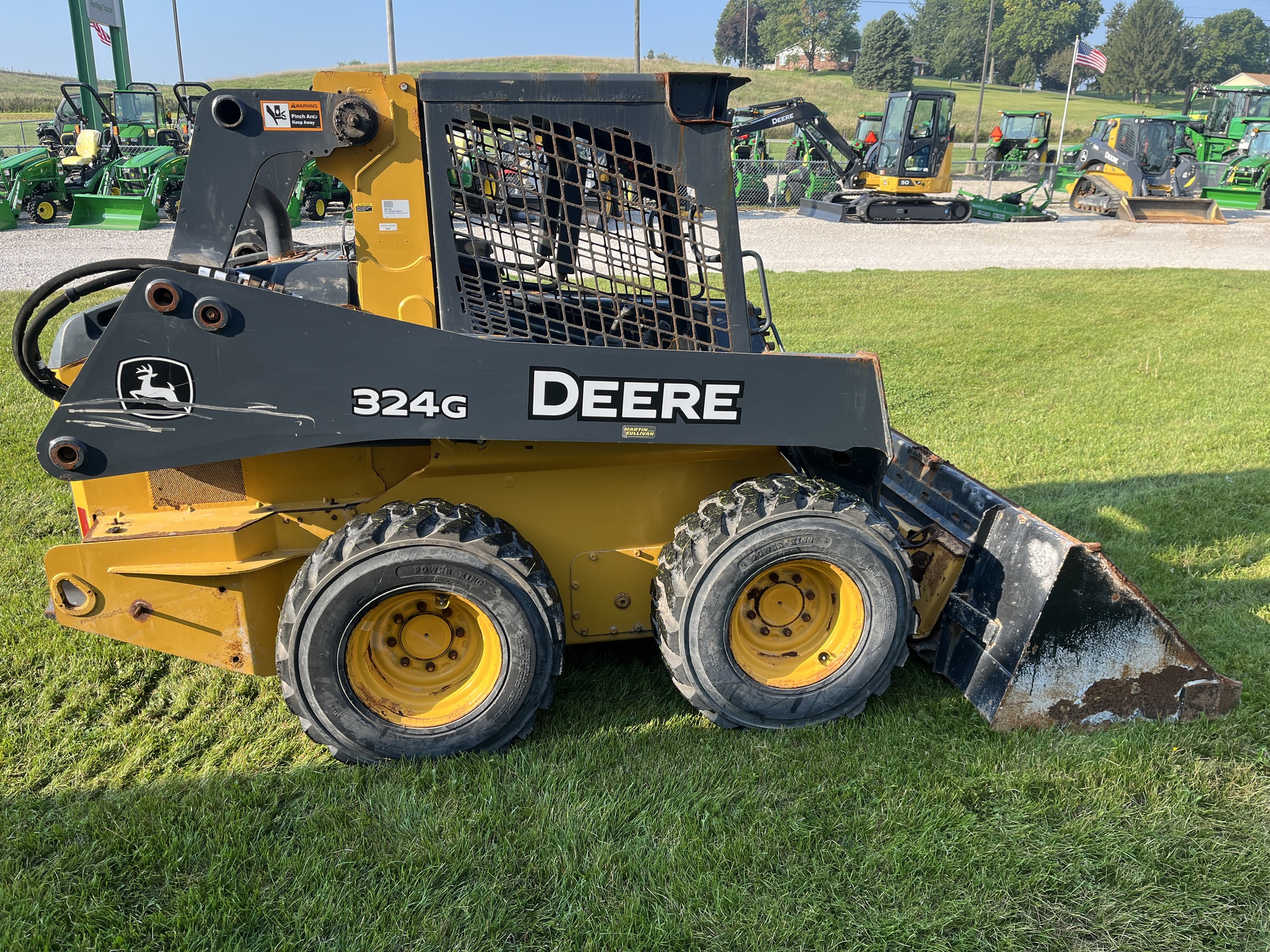 2019 John Deere 324G at Heritage Tractor in Geneseo, IL