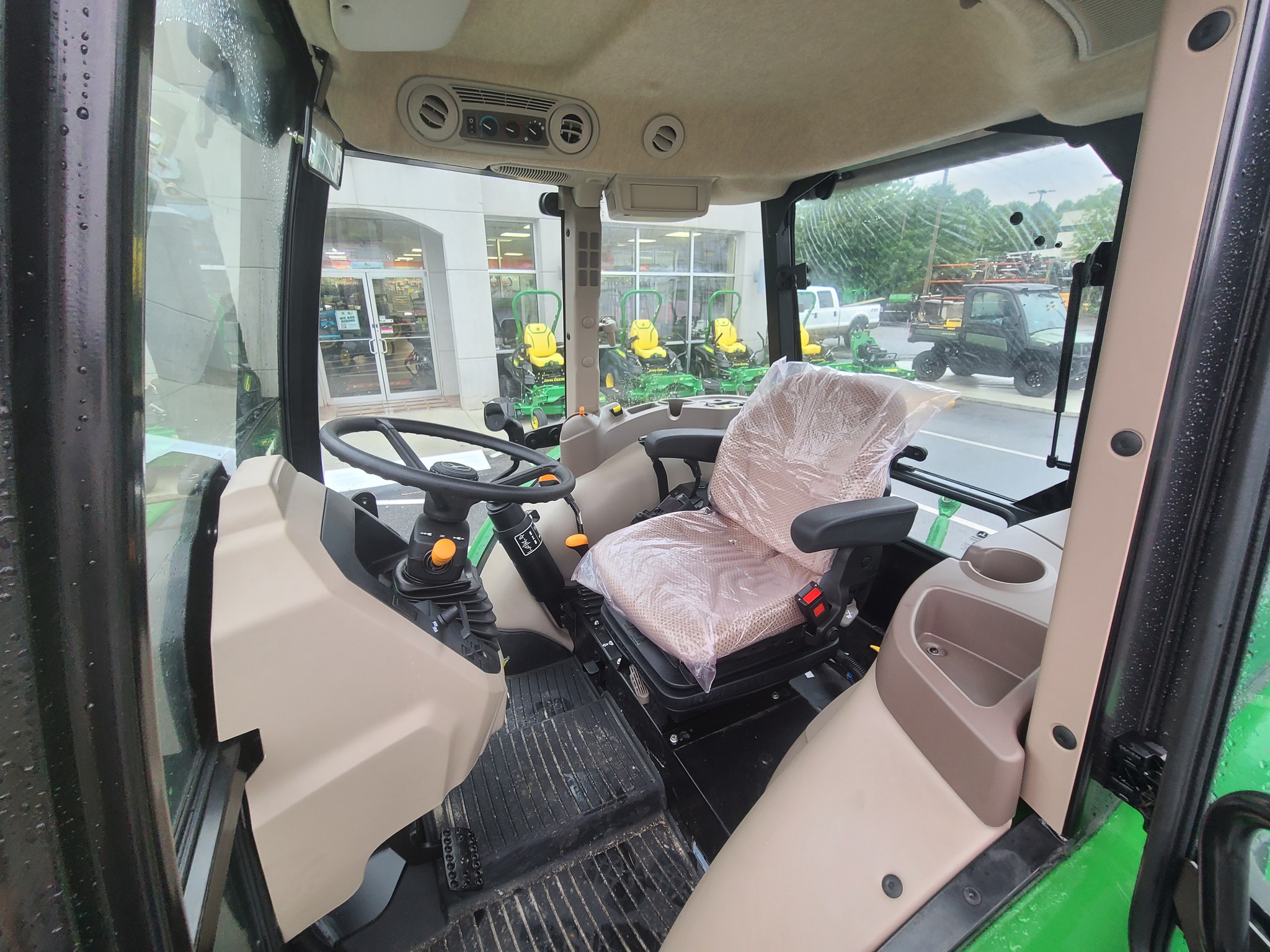 2024 John Deere 5060E Image 9