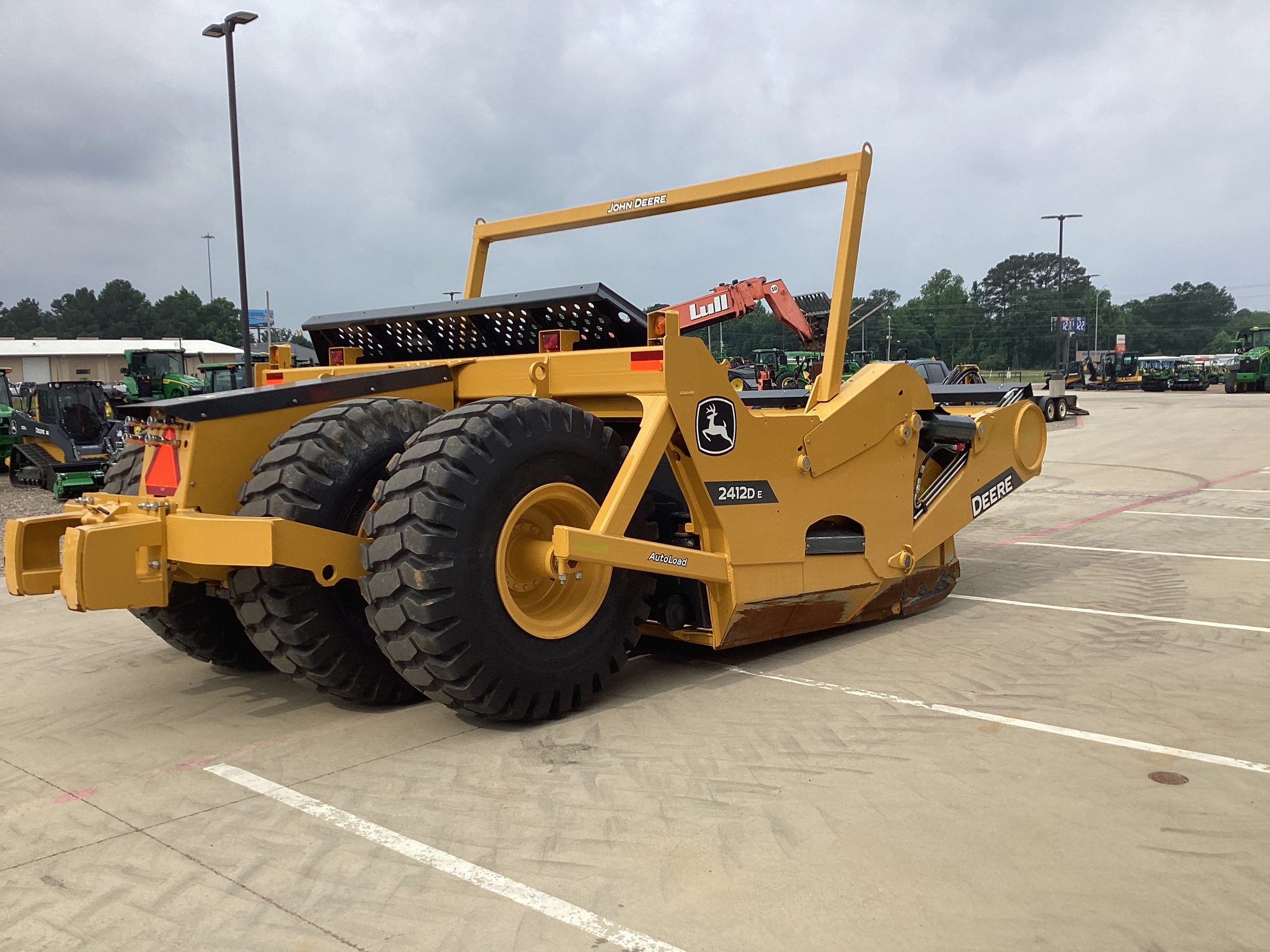 2024 John Deere 2412DE Image 6