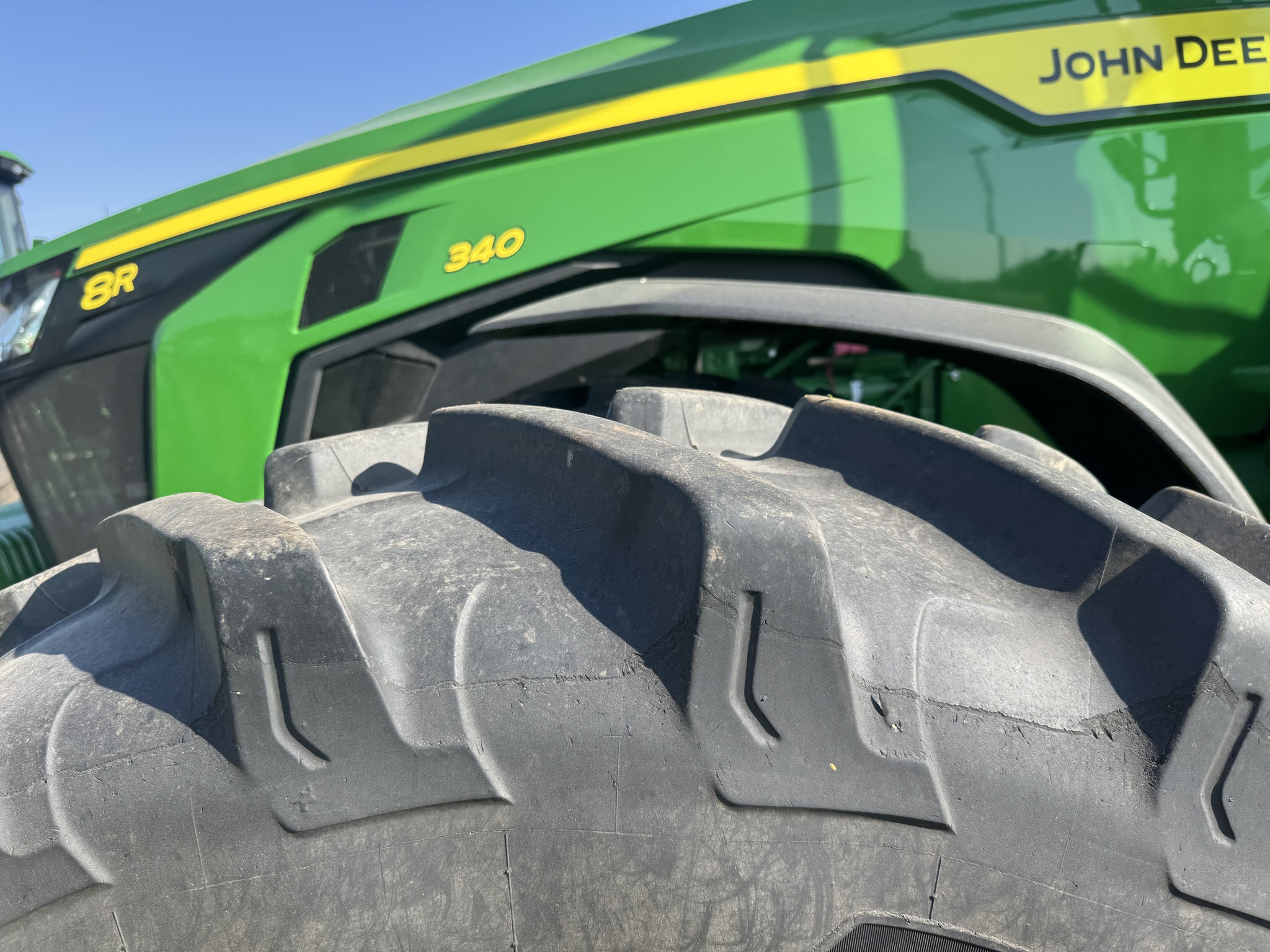  2024 John Deere 8R 340 at Heritage Tractor in Monmouth, IL
