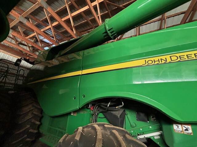 2018 John Deere S780 Image 7