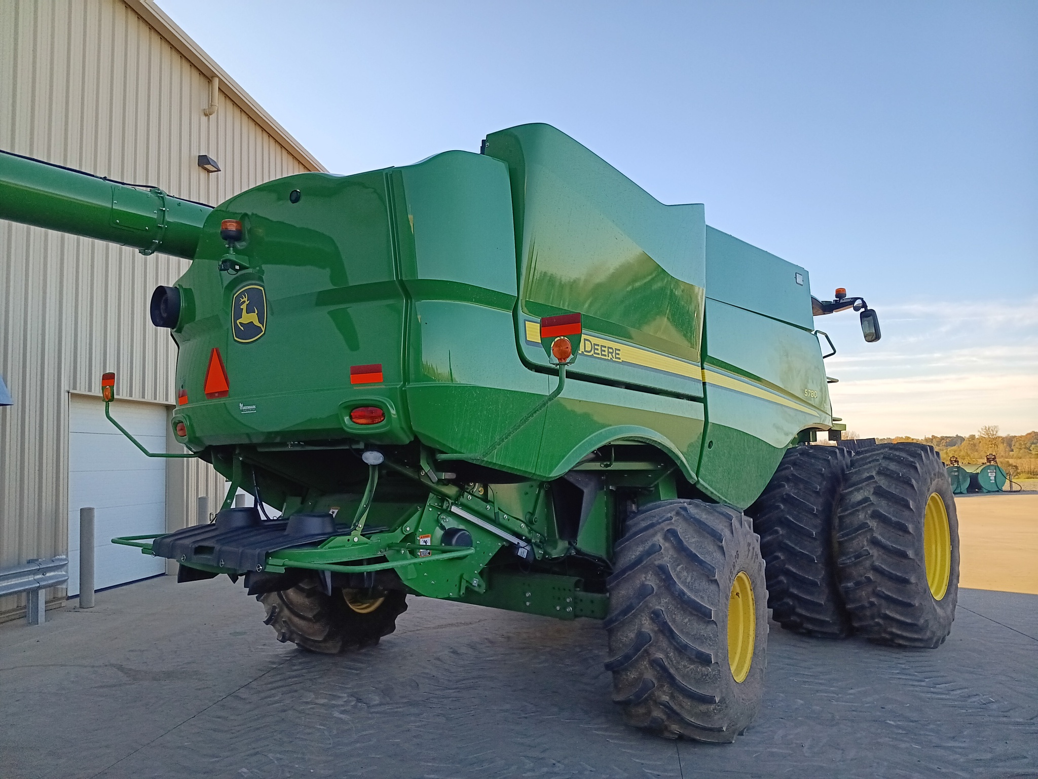 2018 John Deere S780 Image 5