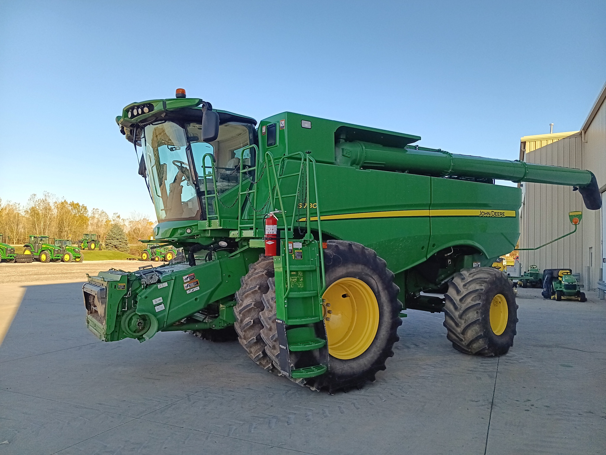 2018 John Deere S780 Image 9