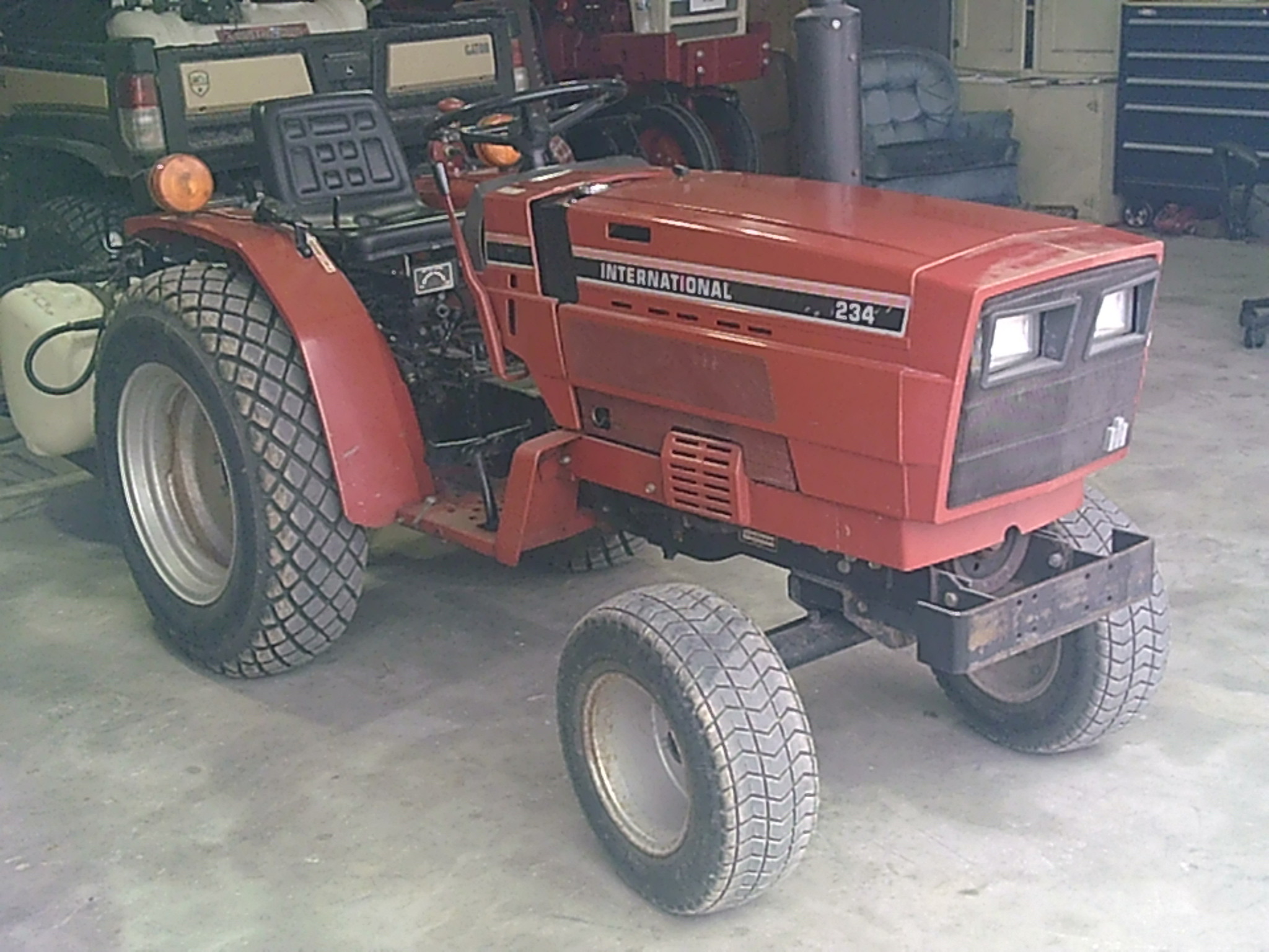 1985 Case IH 234 Image 2