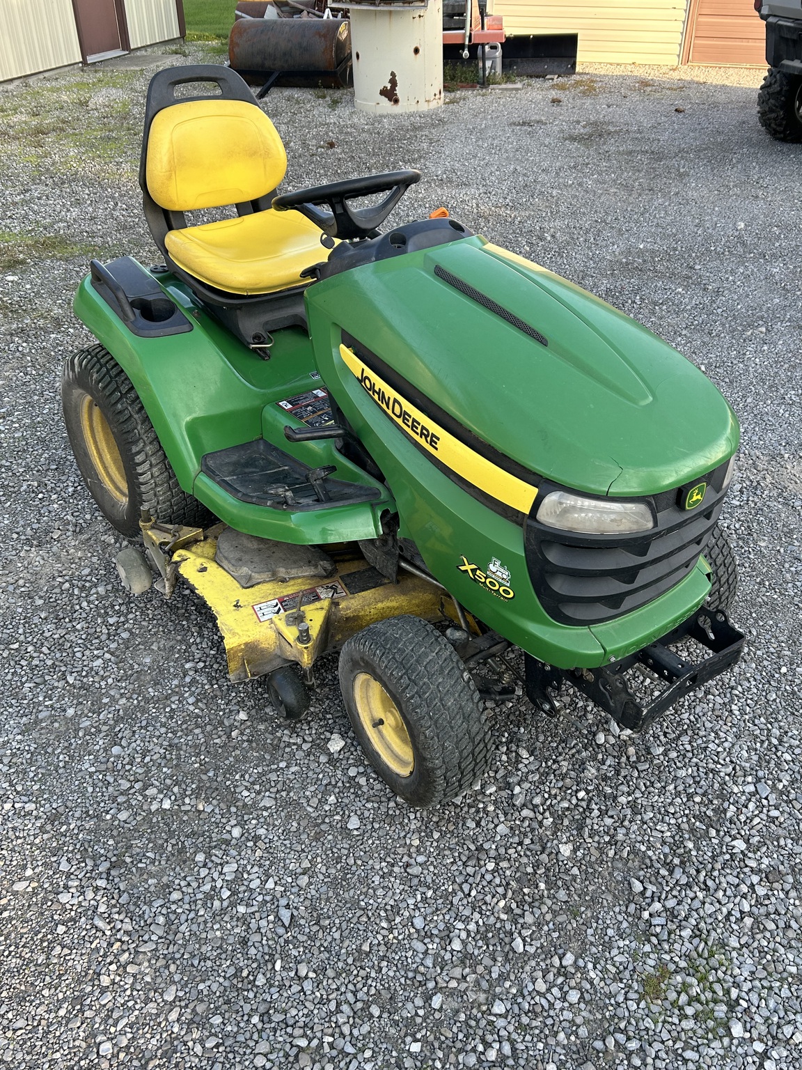 2006 John Deere X500 Image 2