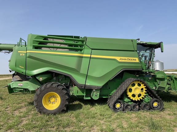 2024 John Deere X9 1100 - Photo2