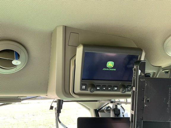 2024 John Deere X9 1100 - Photo16