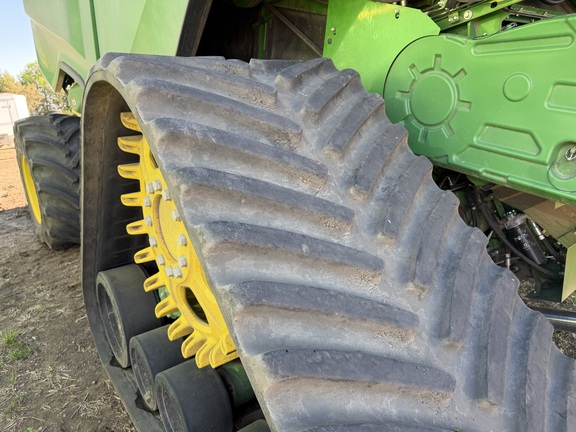 2024 John Deere X9 1100 - Photo13