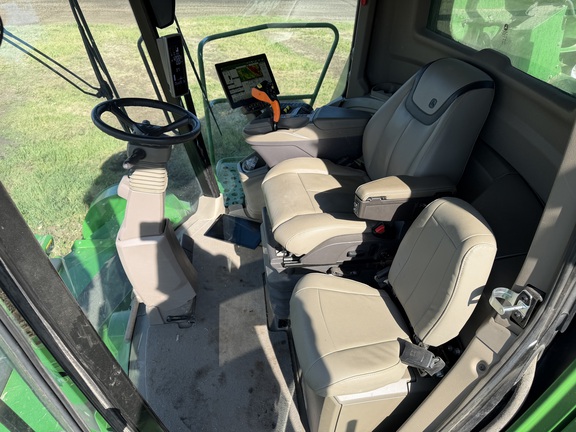2024 John Deere X9 1100 - Photo42