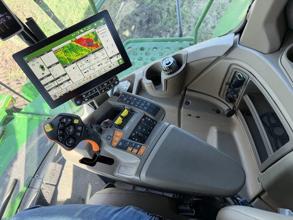 2024 John Deere X9 1100 - Photo45