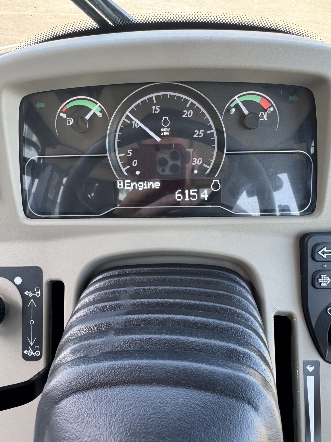 2022 John Deere 4066R Image 18