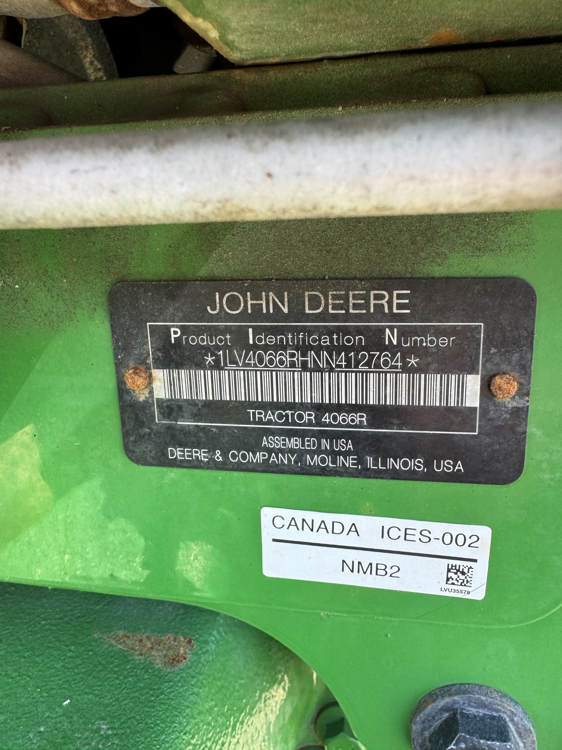 2022 John Deere 4066R Image 21