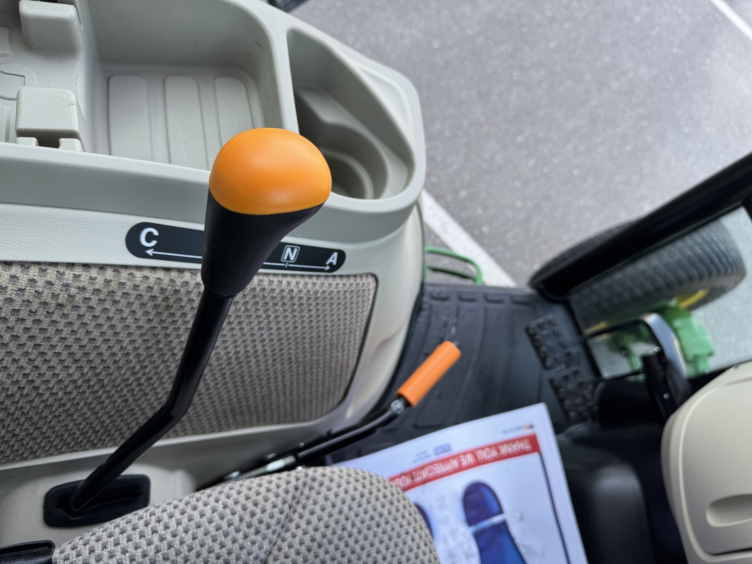 2022 John Deere 4066R Image 15