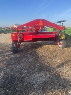 2020 Massey Ferguson 1393 Image 6