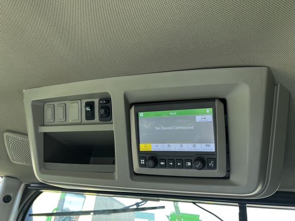 2023 John Deere 616R - Photo40