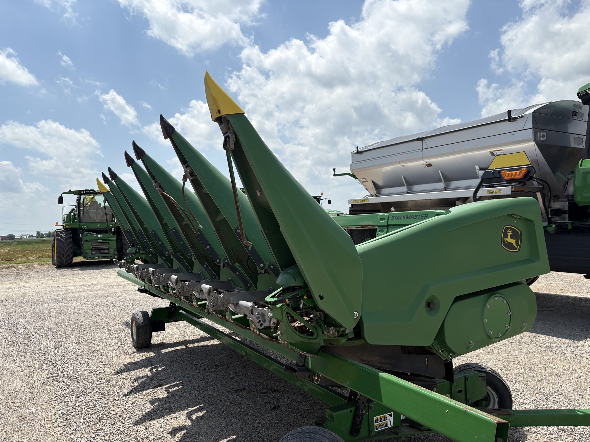 2021 John Deere C6R Image 1