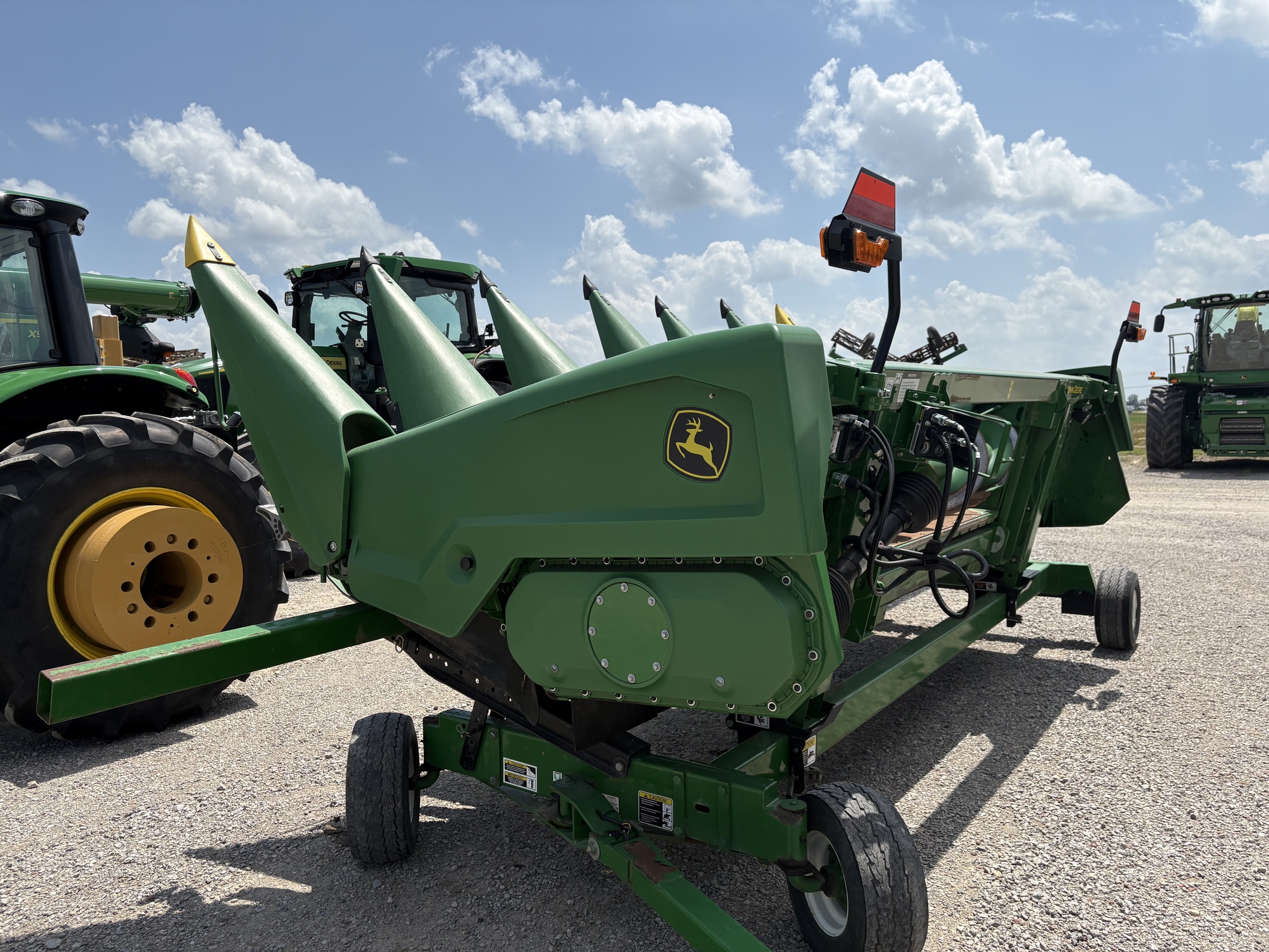 2021 John Deere C6R Image 7