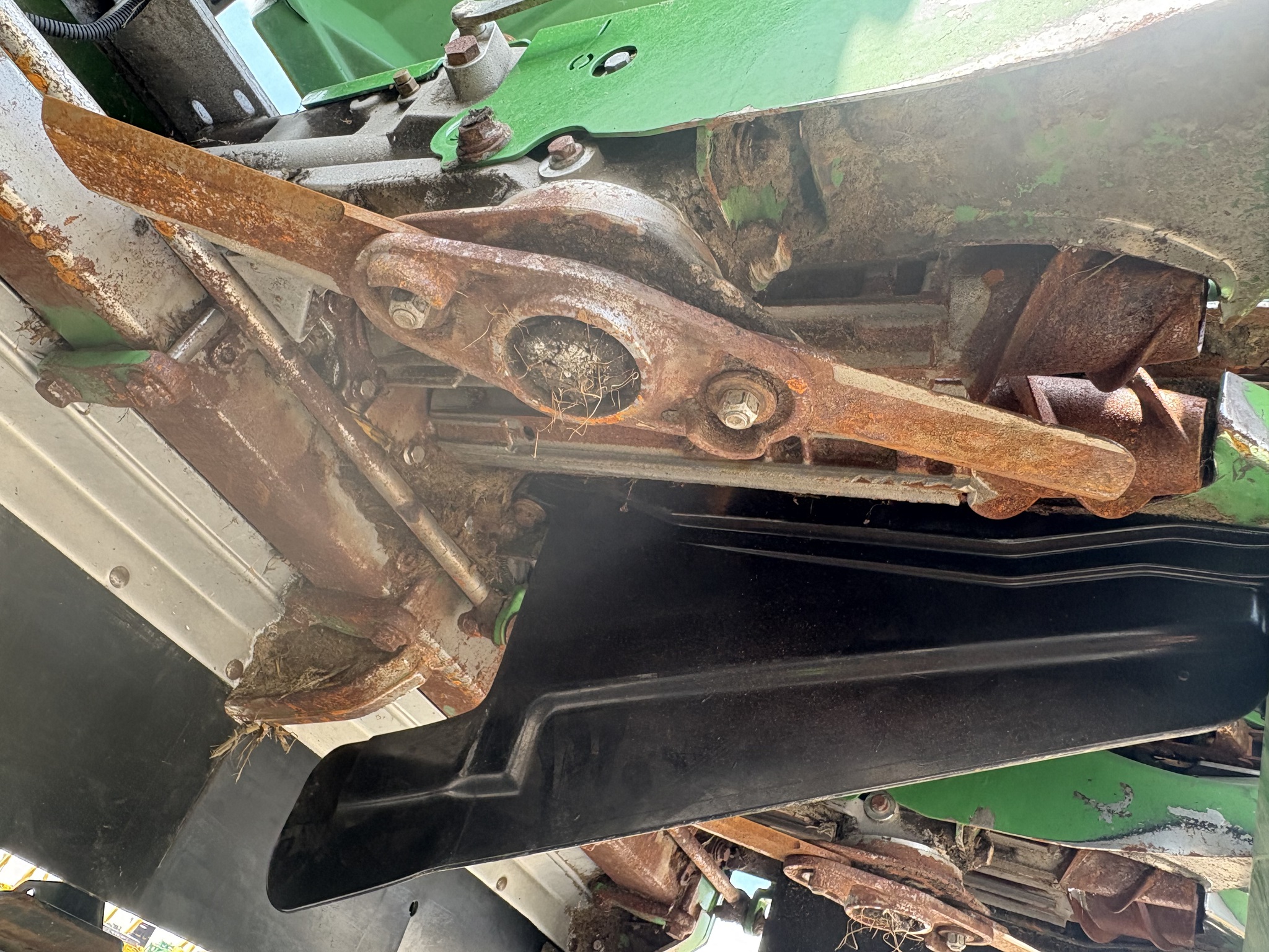 2021 John Deere C6R Image 20