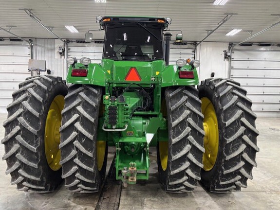2007 John-Deere 9220