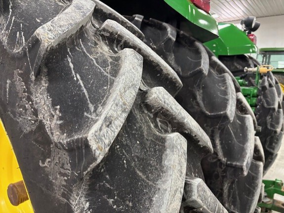 2007 John-Deere 9220