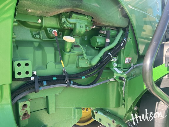 Photo of 2018 John Deere 8320RT