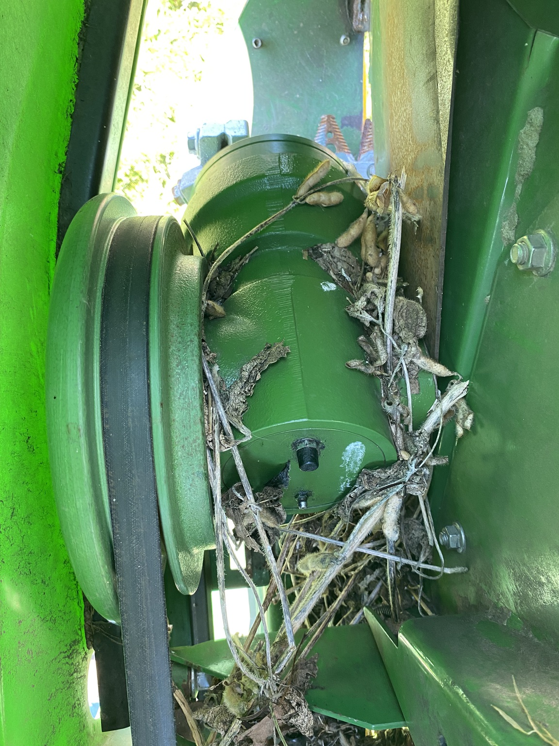2010 John Deere 630F Image 15