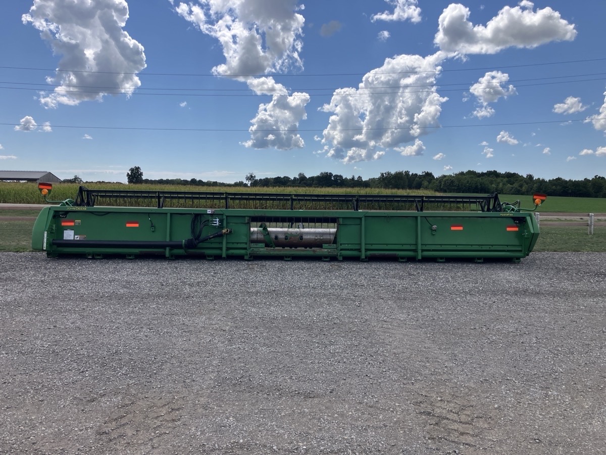2010 John Deere 630F Image 2