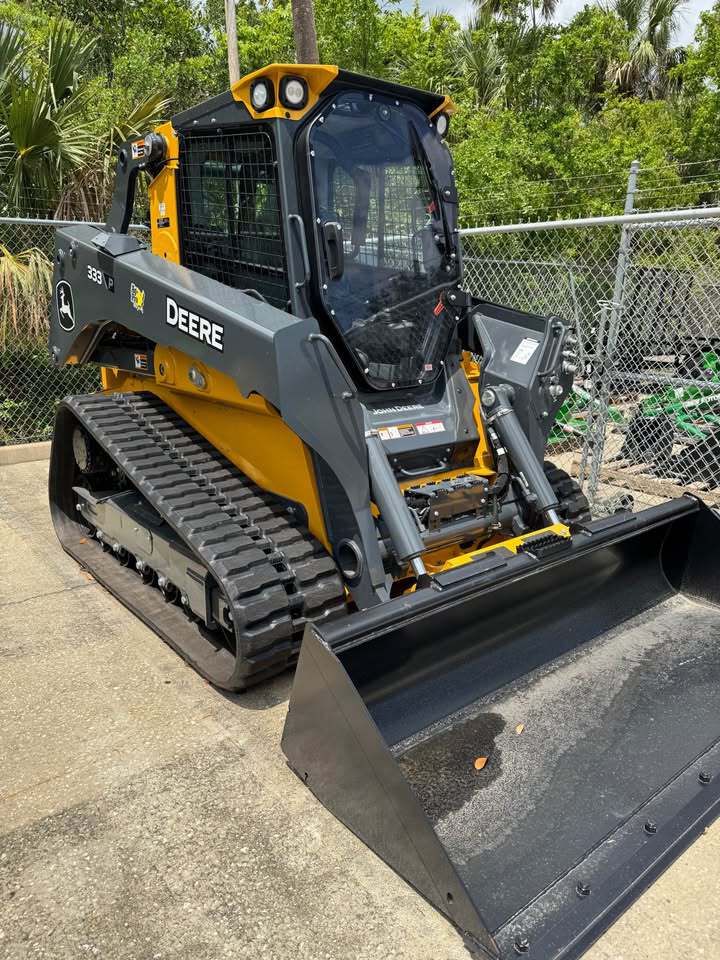 2025 John Deere 333 P Image 1