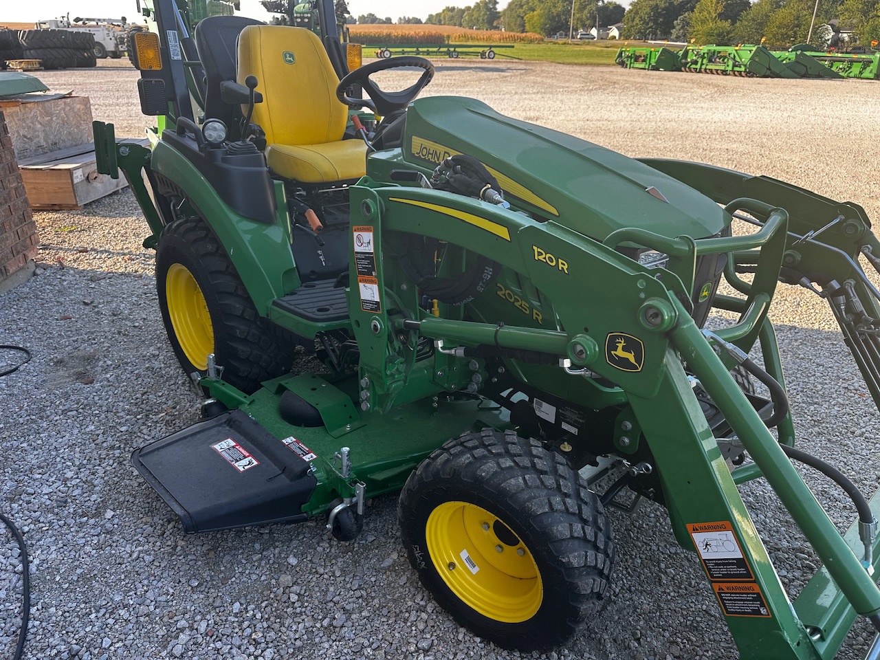  2023 John Deere 2025R at Heritage Tractor in Lexington, IL