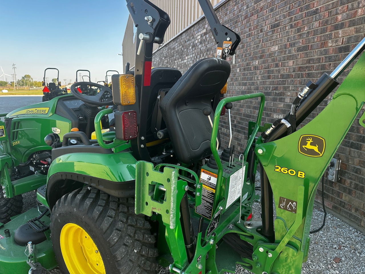  2023 John Deere 2025R at Heritage Tractor in Lexington, IL