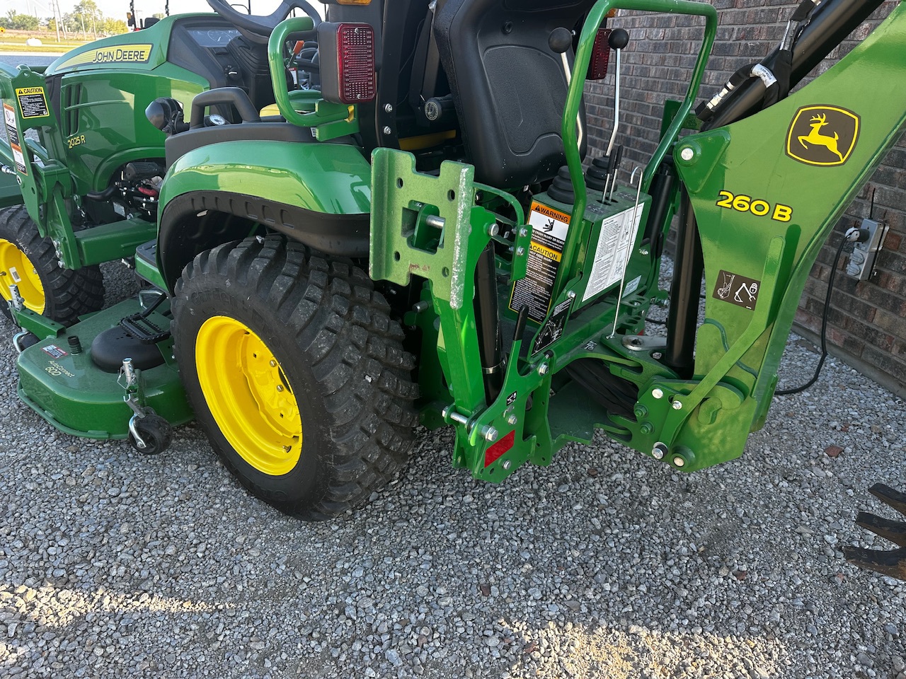  2023 John Deere 2025R at Heritage Tractor in Lexington, IL