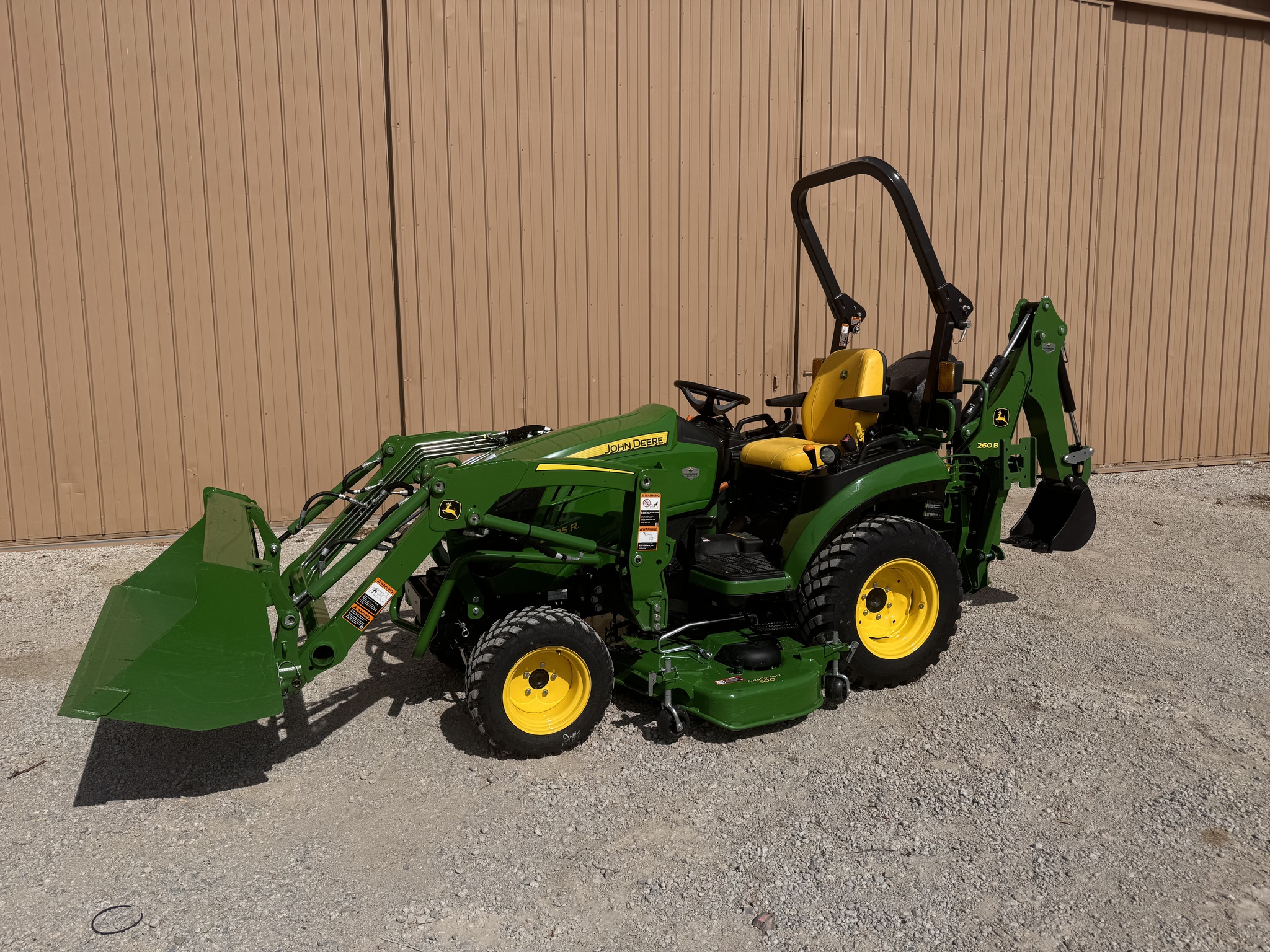  2023 John Deere 2025R at Heritage Tractor in Lexington, IL