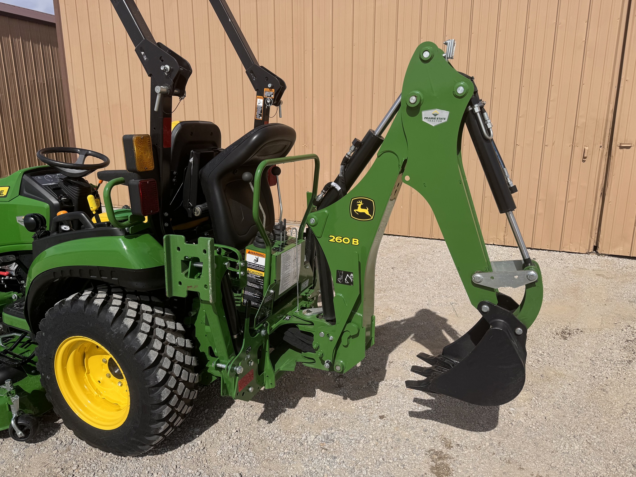  2023 John Deere 2025R at Heritage Tractor in Lexington, IL