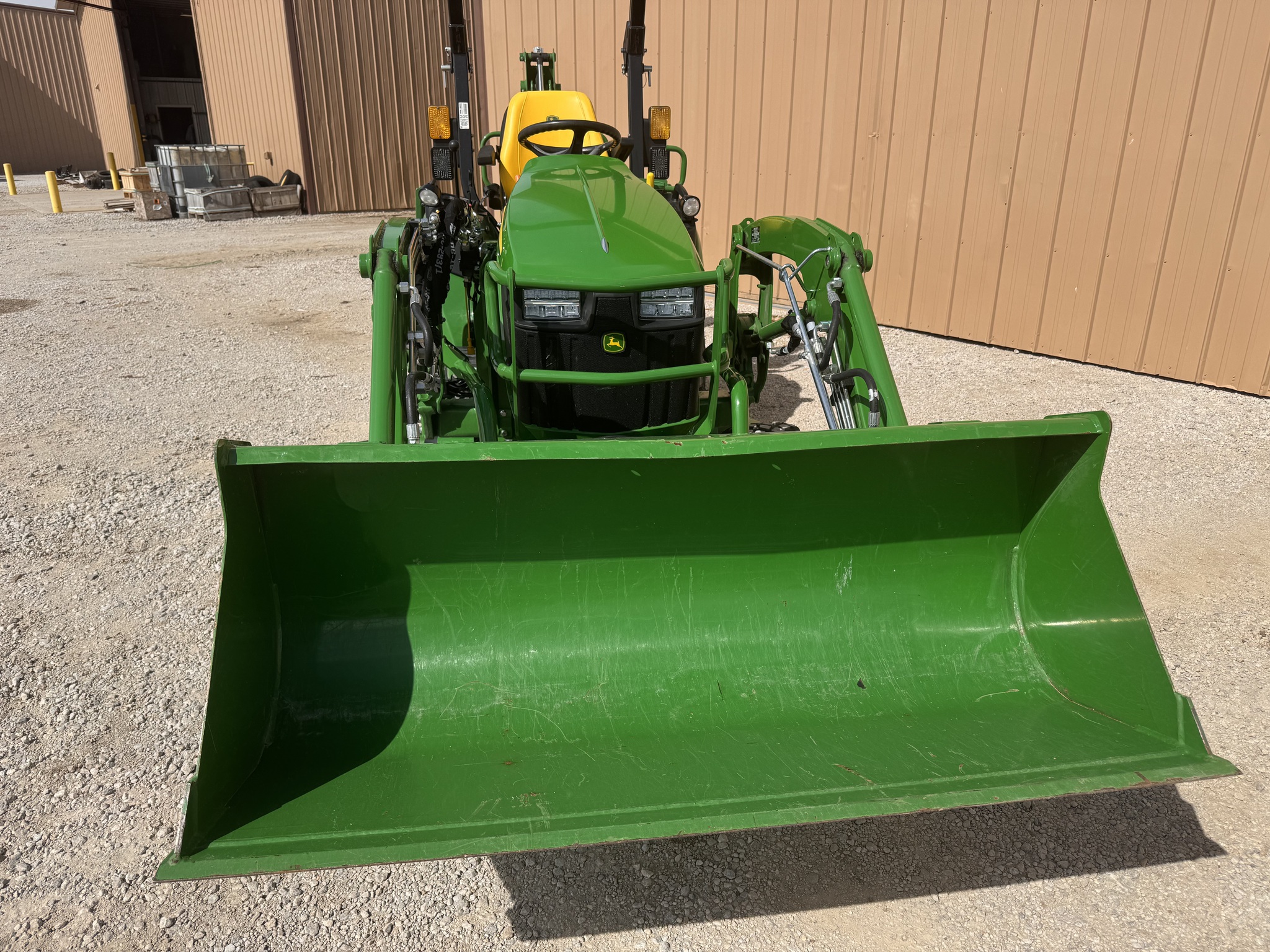  2023 John Deere 2025R at Heritage Tractor in Lexington, IL