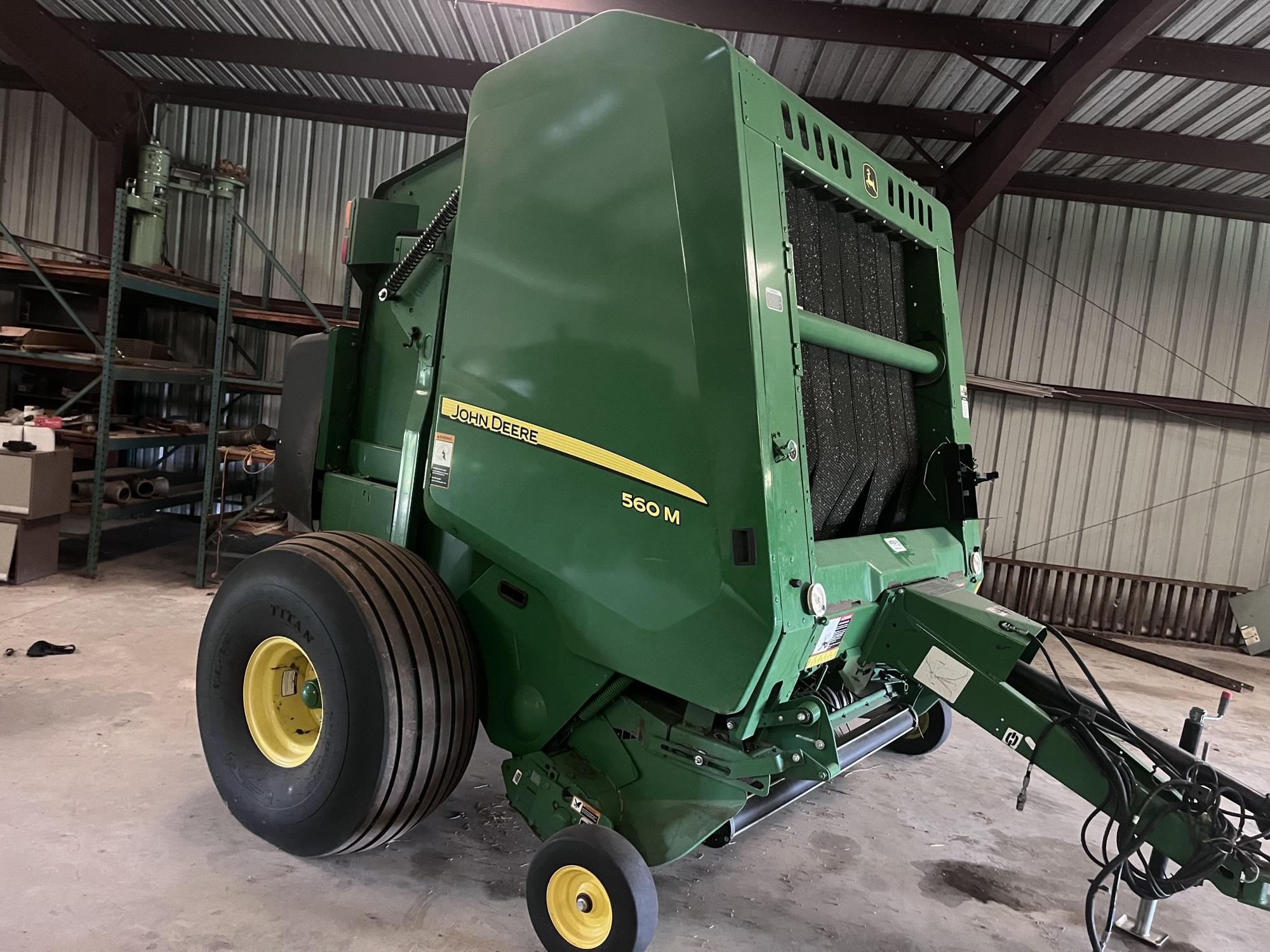 2022 John Deere 560M Image 10