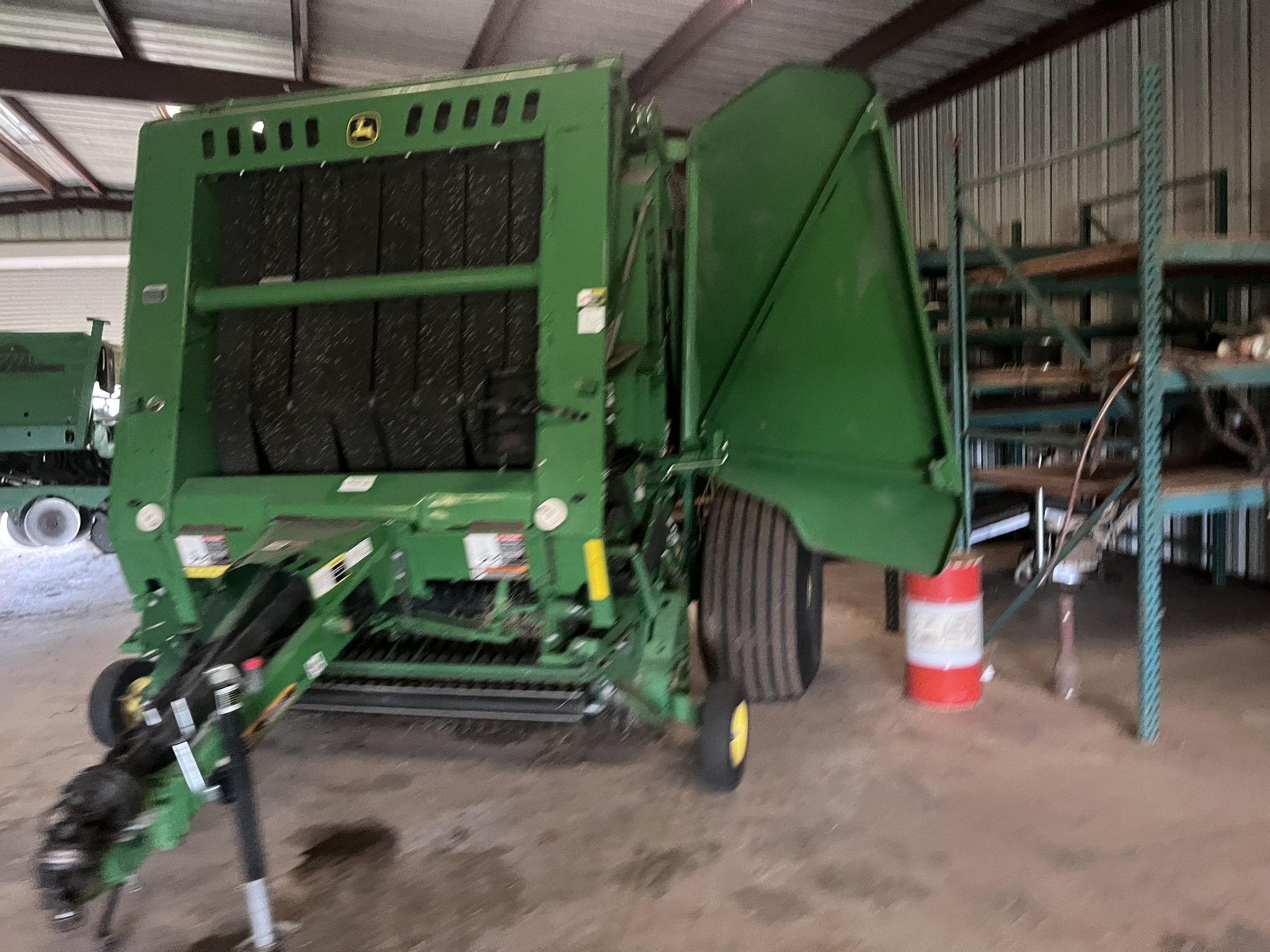 2022 John Deere 560M Image 5