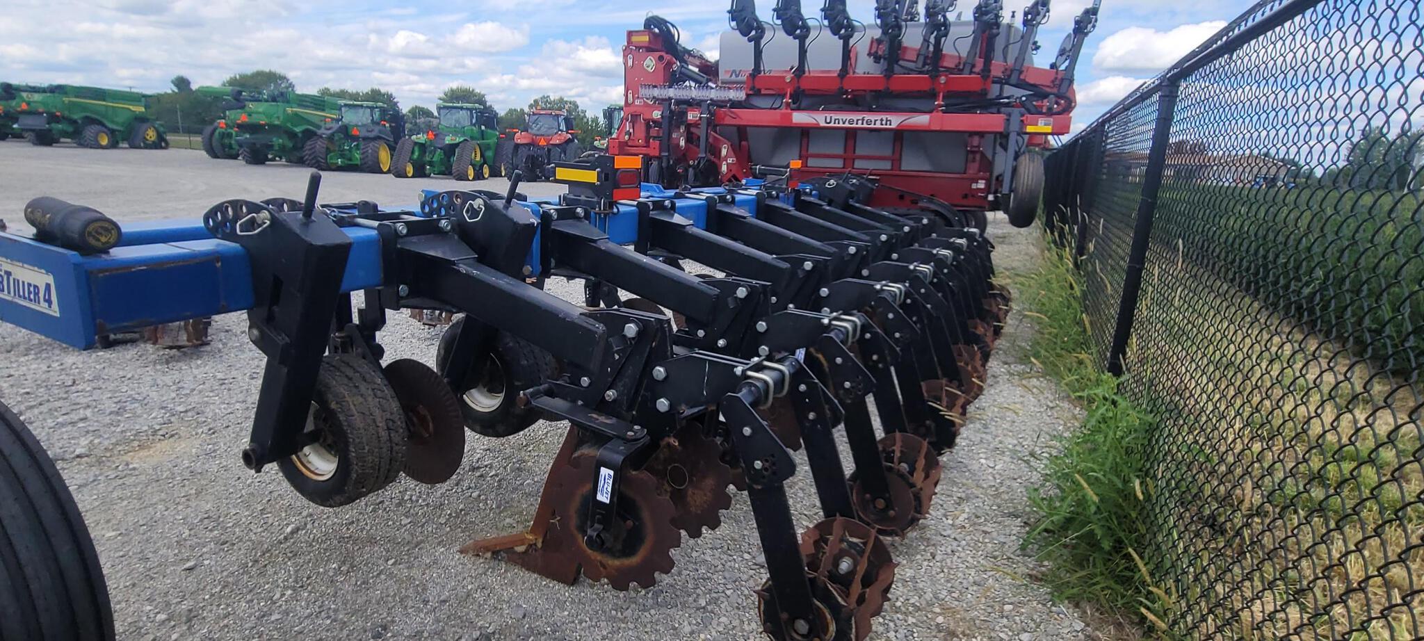 2013 Blu-Jet Sub Tiller 4 Image 2