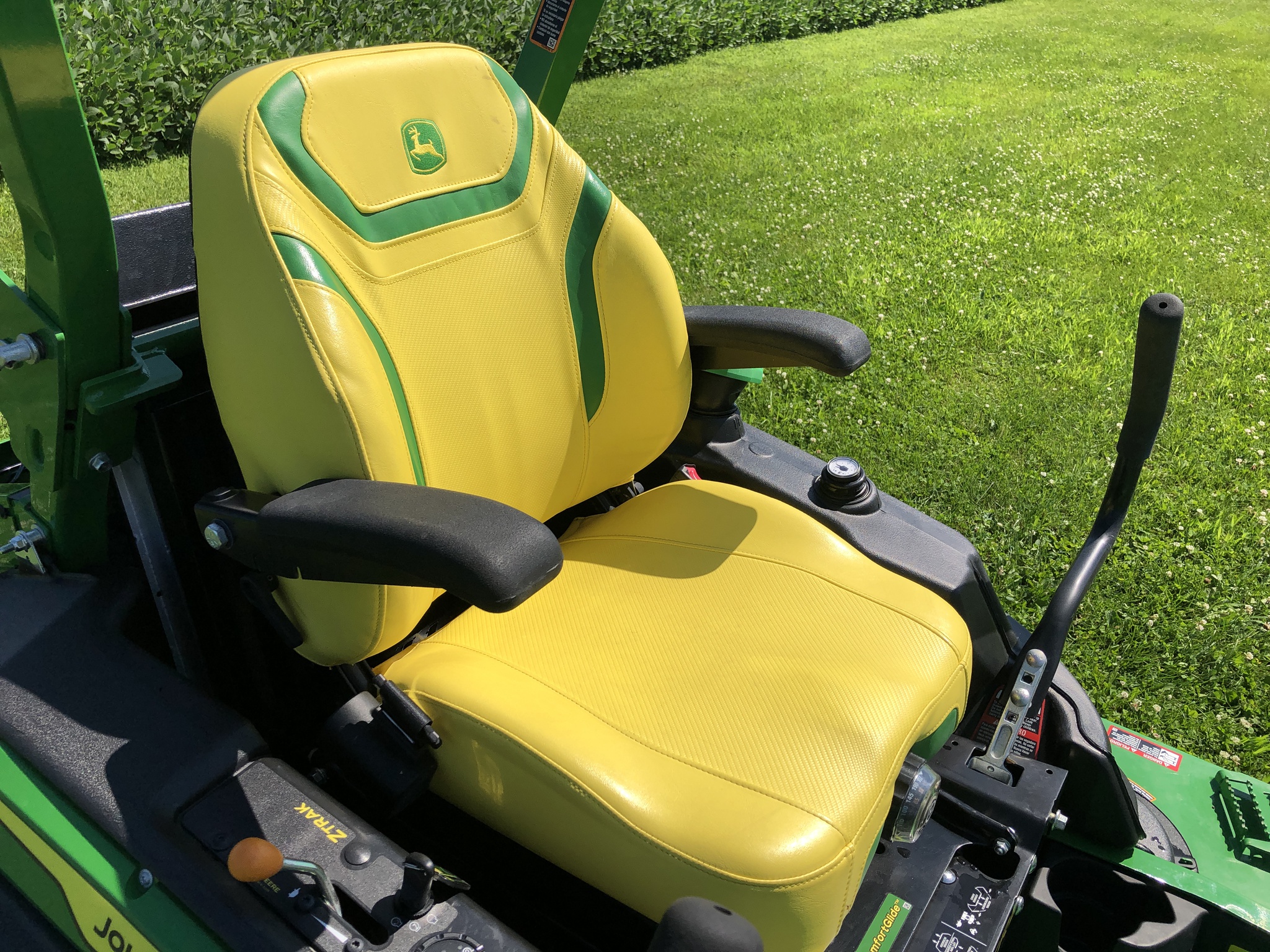 2024 John Deere Z994R Image 13
