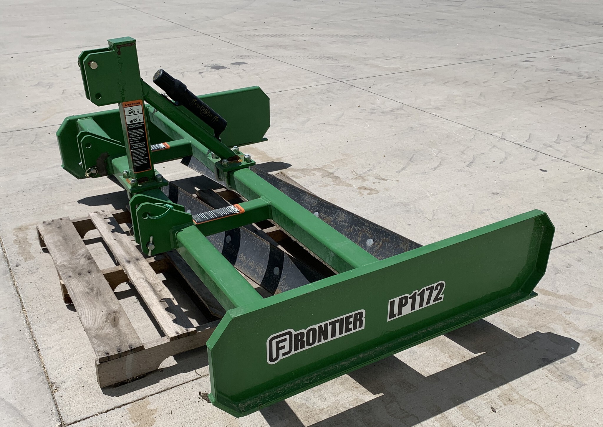 2015 Frontier LP1172 Image 4