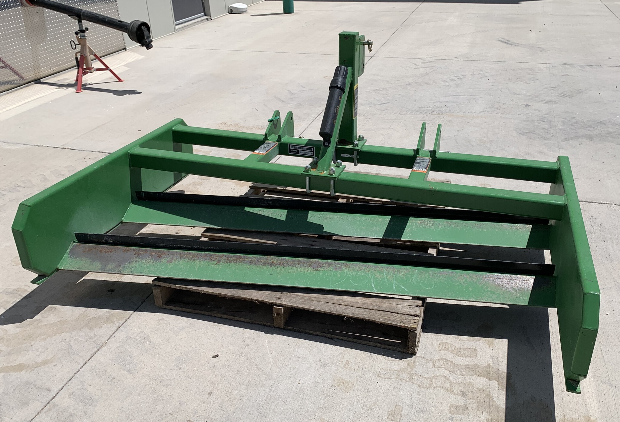 2015 Frontier LP1172 Image 5