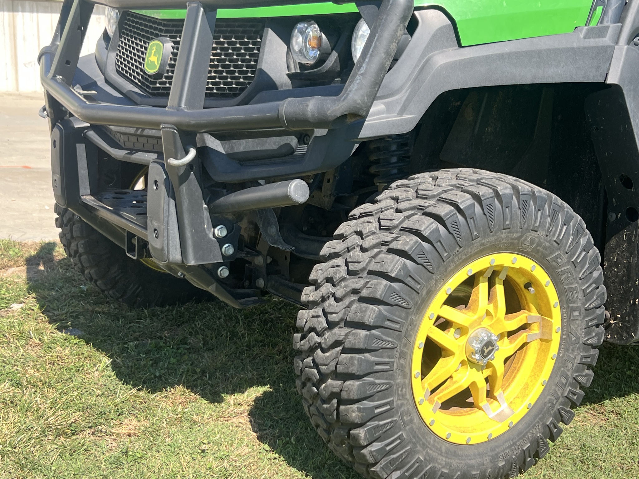  2023 John Deere XUV 835R at Heritage Tractor in Rogersville, MO