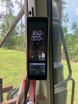 2021 John Deere 6110M