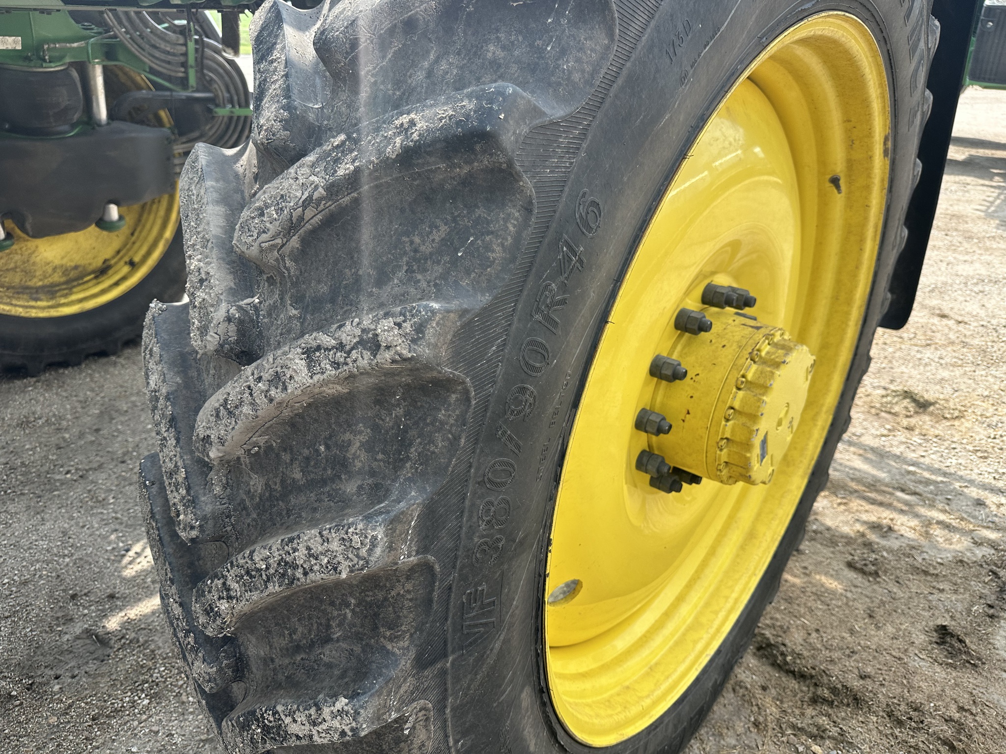 2023 John Deere 412R Image 9