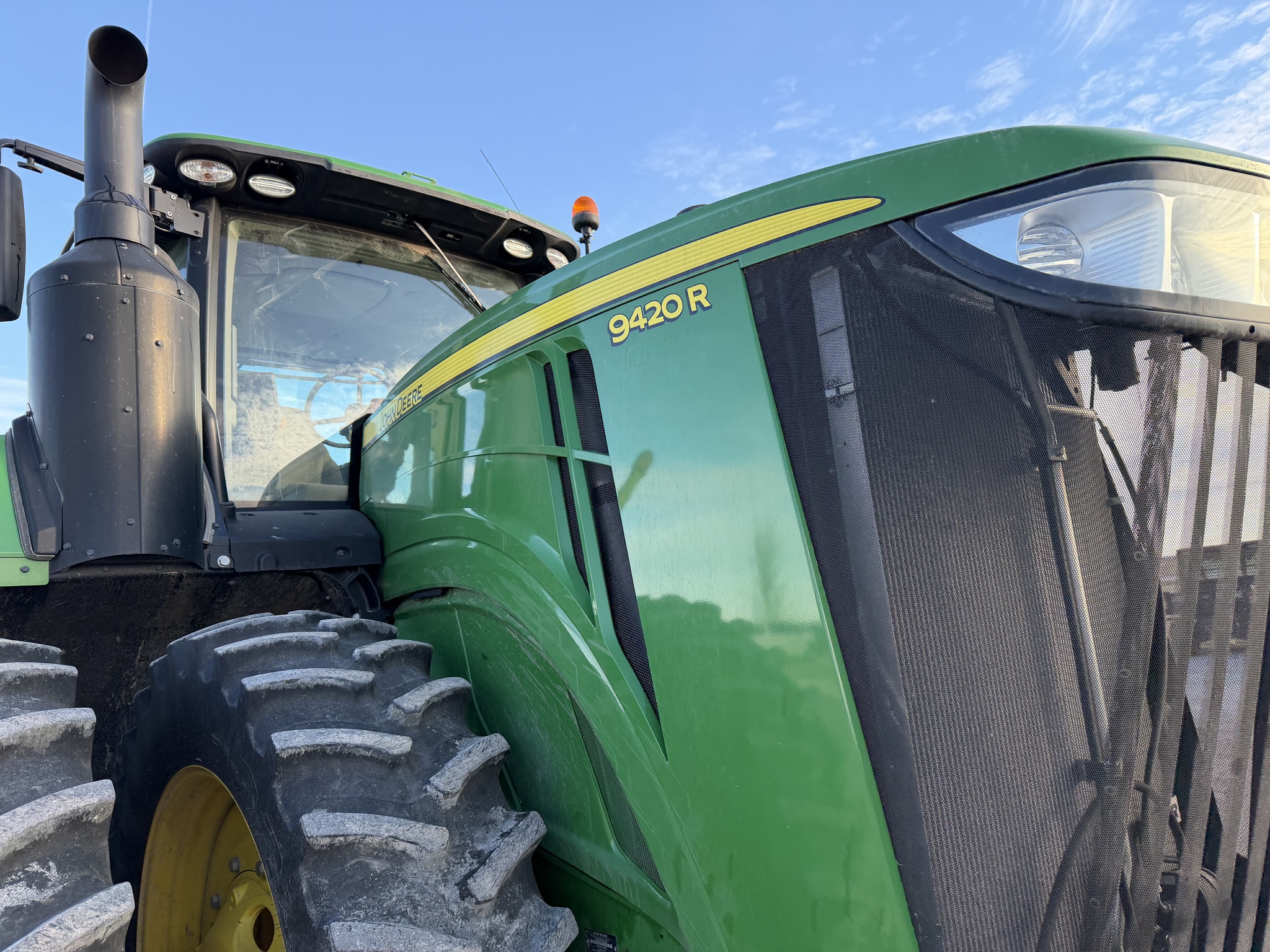  2021 John Deere 9420R at Heritage Tractor in Quincy, IL