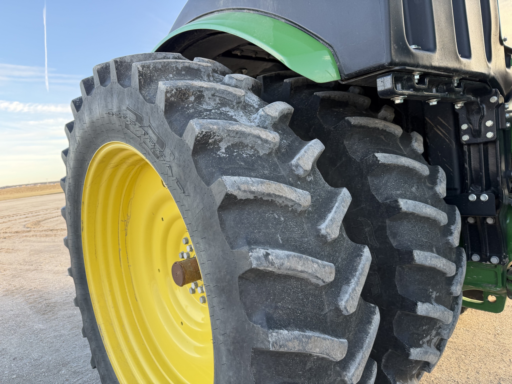 2021 John Deere 9420R at Heritage Tractor in Quincy, IL