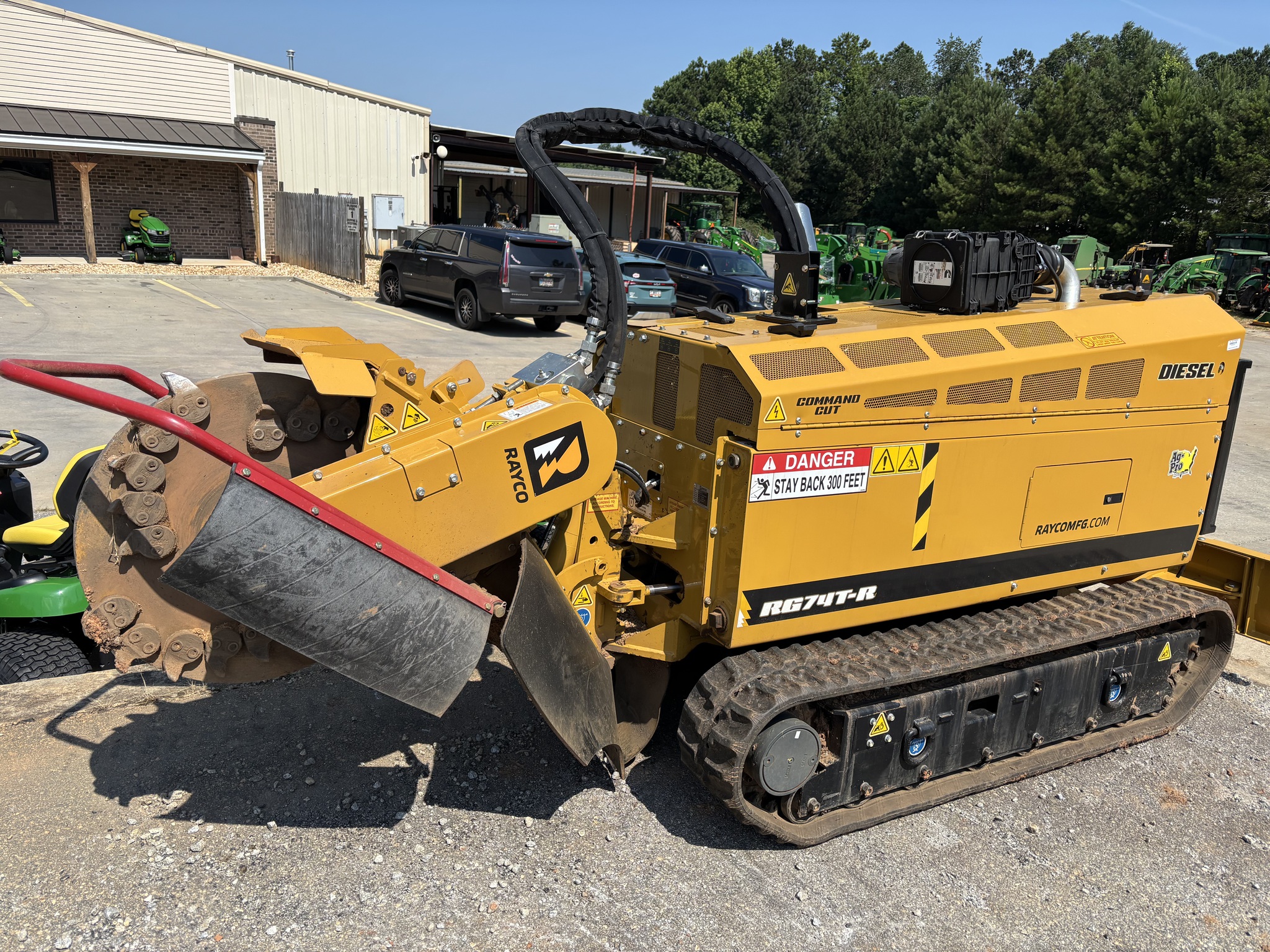 2024 Rayco RG74T-R Image 3