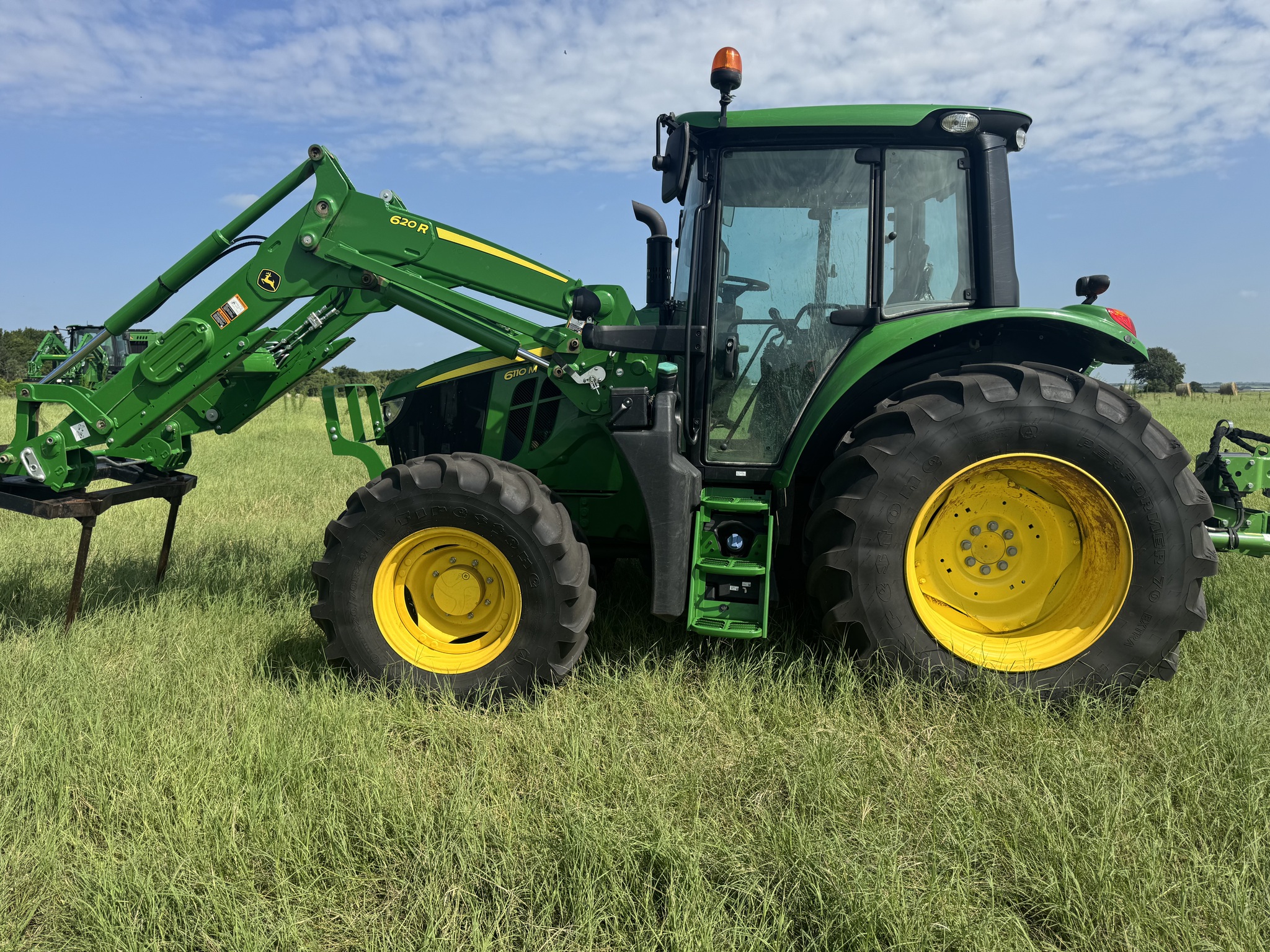 2024 John Deere 6110M Image 1