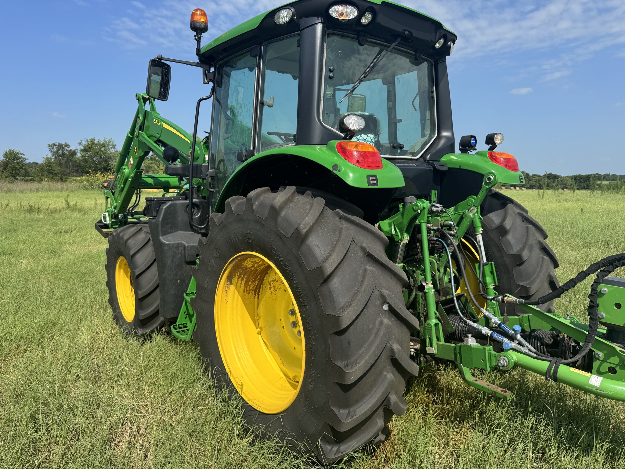 2024 John Deere 6110M Image 8